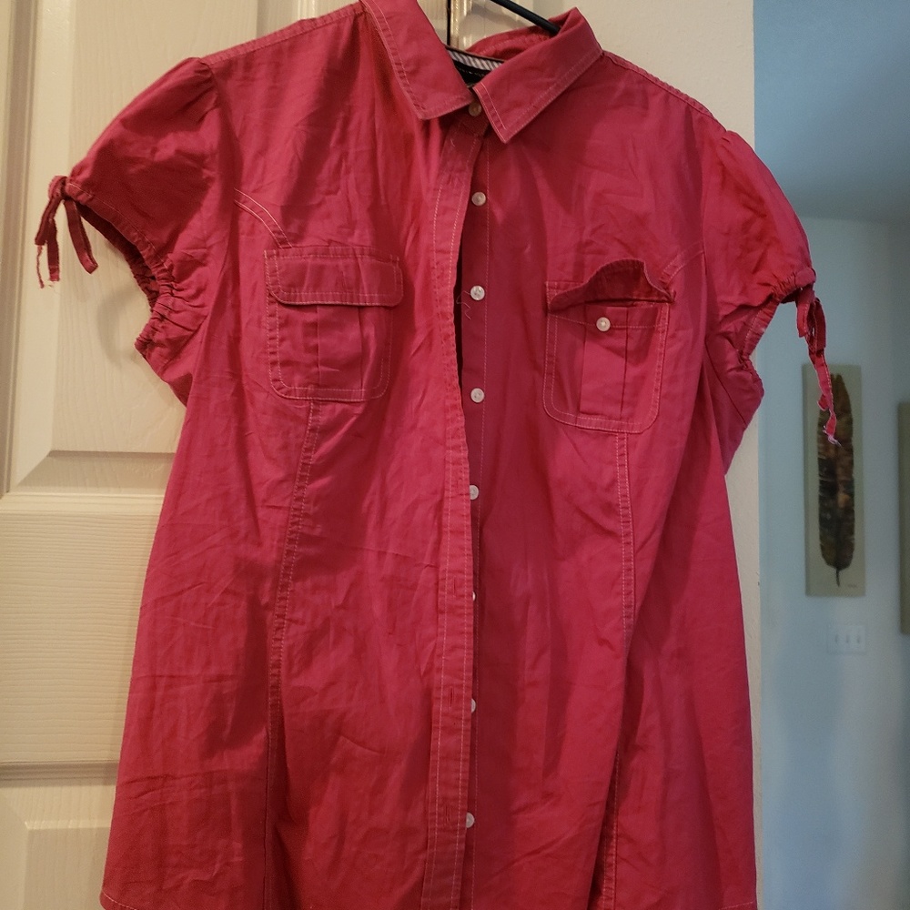 Short sleeve button up shirt